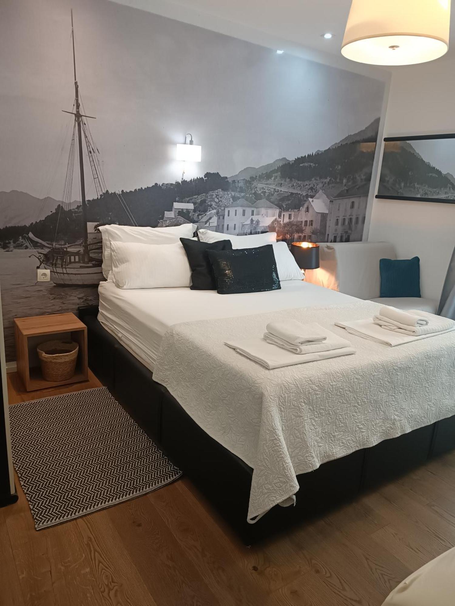 Ferienwohnung Old Port Baška Voda Exterior foto